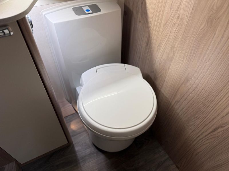 2026 Swift Conqueror 560L Grande