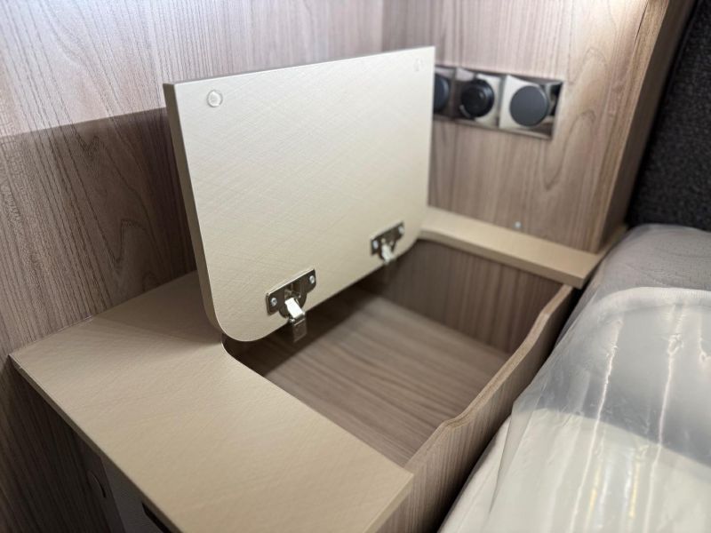 2026 Swift Conqueror 560L Grande
