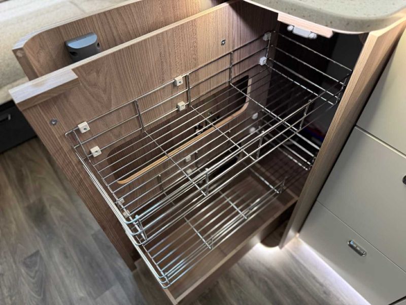 2026 Swift Conqueror 560L Grande