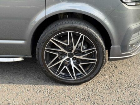 2023 VW T6.1 Highline Platinum Wave LWB Manual
150hp