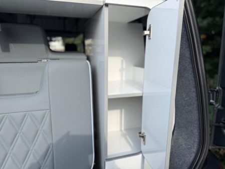 2023 VW T6.1 Highline Platinum Wave LWB Manual
150hp