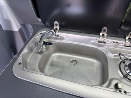 2023 VW T6.1 Highline Platinum Wave LWB Manual
150hp