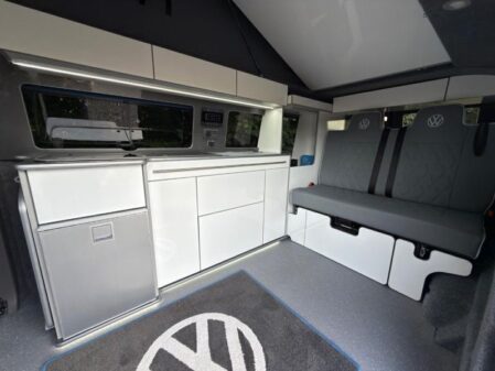 2023 VW T6.1 Highline Platinum Wave LWB Manual
150hp