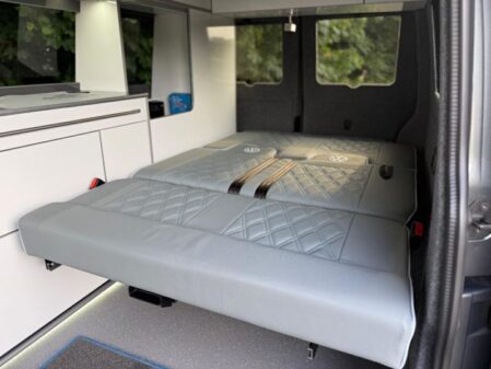 2023 VW T6.1 Highline Platinum Wave LWB Manual
150hp
