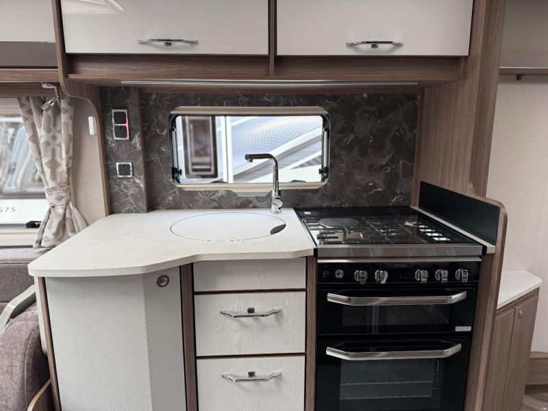 2026 Coachman VIP 575