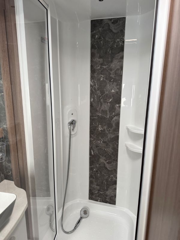 2026 Coachman VIP 575