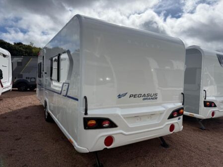 2019 Bailey Pegasus Grande Rimini