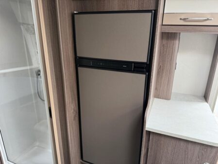 2025 Coachman Laser Xcel 845