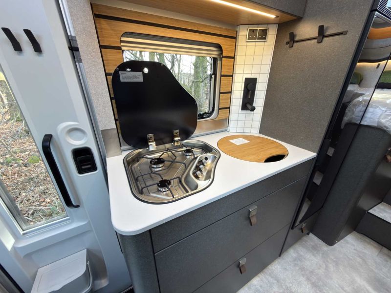2026 Hymer ML-T 570 Crossover