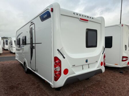 2016 Coachman VIP 520
