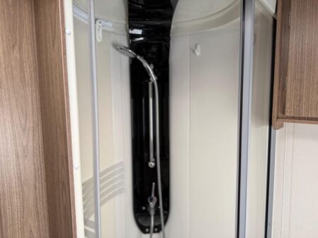 2016 Coachman VIP 520