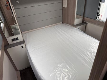 2027 Swift Challenger 560