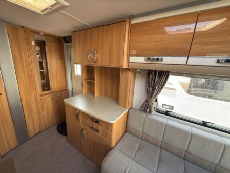 2014 Swift Conqueror 480
Incl Mover
