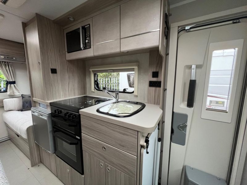 2024 Elddis Accordo 135