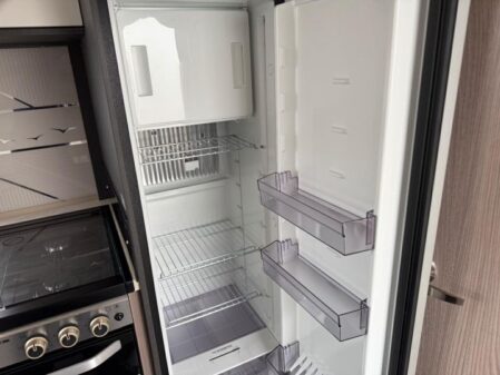 2025 Swift Challenger 480
Incl Mover