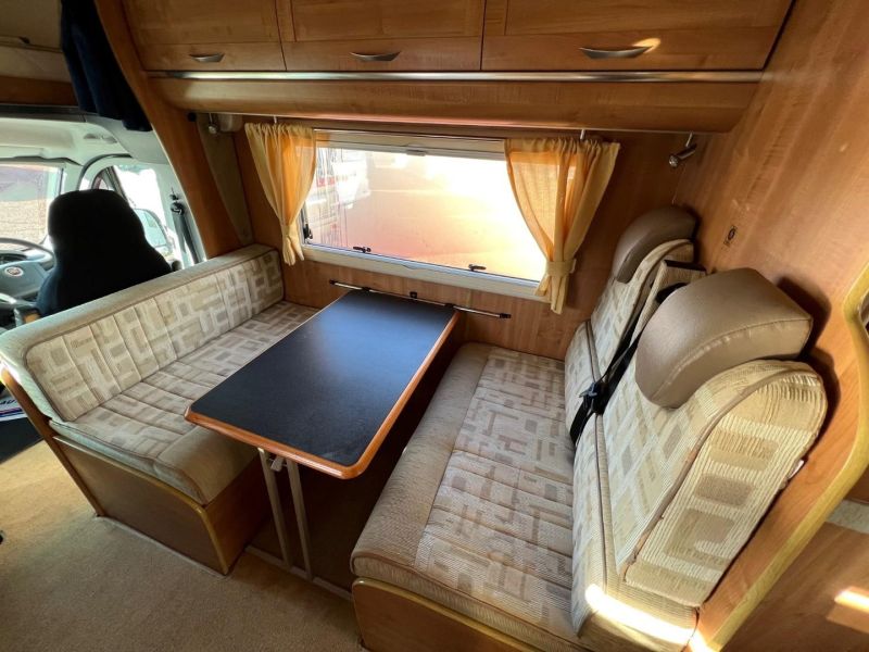2010 Auto-Trail Apache 700 SE